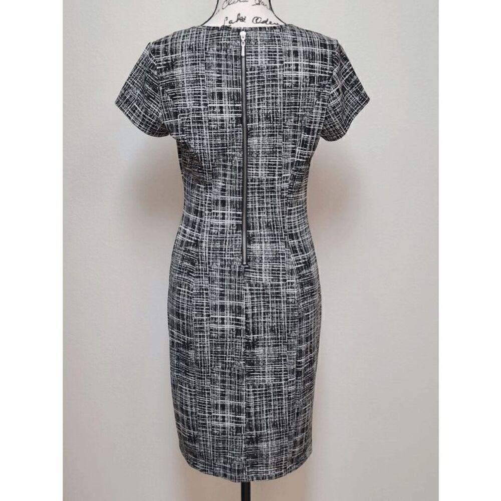 SHARAGANO Black and White Grid Print Zipper Decor Shift Office Dress SIZE 4 - Picture 10 of 12